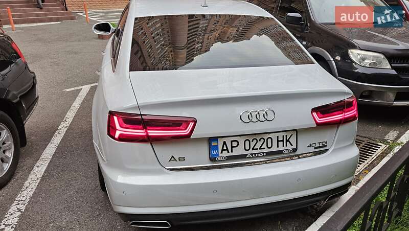 Седан Audi A6 2015 в Киеве