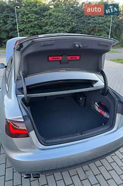 Седан Audi A6 2014 в 