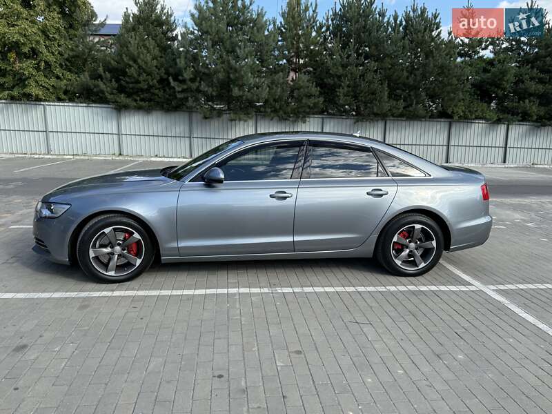 Седан Audi A6 2012 в Луцке