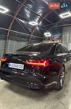 Седан Audi A6 2015 в 