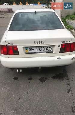 Седан Audi A6 1995 в 