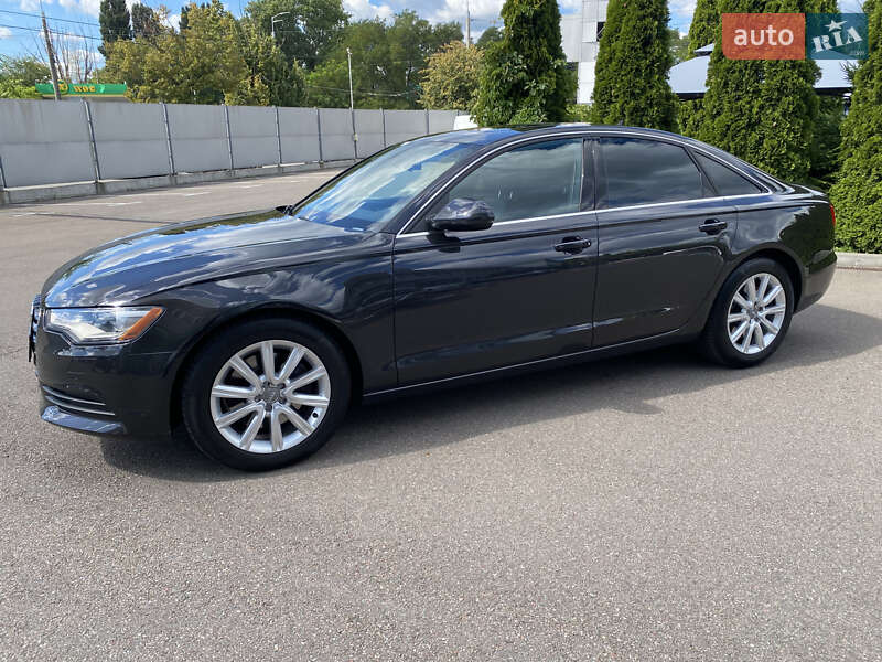 Седан Audi A6 2013 в Киеве