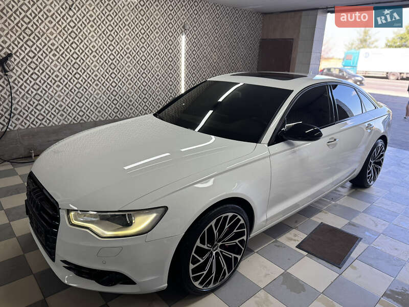 Седан Audi A6 2014 в Одессе