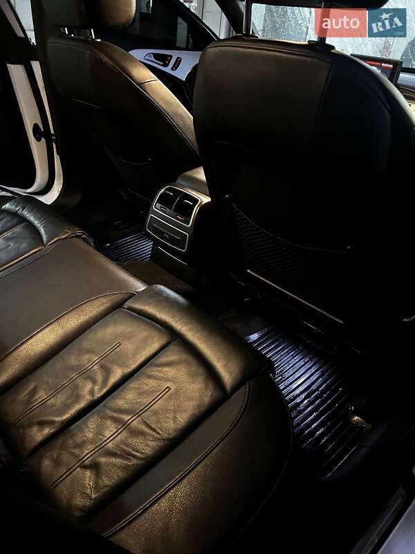Седан Audi A6 2012 в Львове