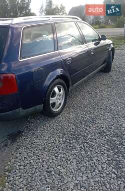 Универсал Audi A6 1998 в 