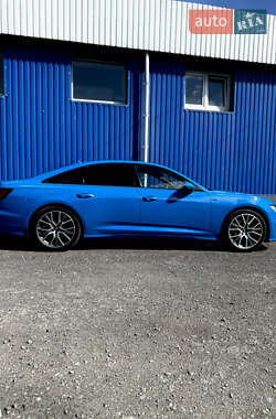 Седан Audi A6 2019 в 
