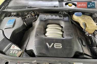 Универсал Audi A6 1999 в 