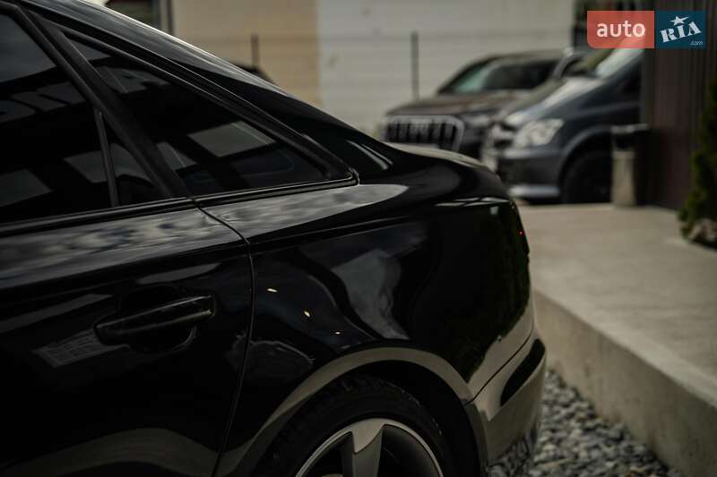Седан Audi A6 2013 в Черновцах
