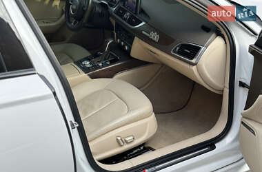 Седан Audi A6 2015 в 