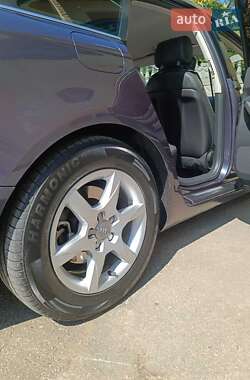 Седан Audi A6 2009 в 
