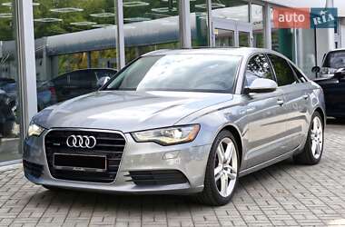 Седан Audi A6 2014 в 