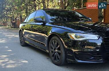 Седан Audi A6 2015 в 