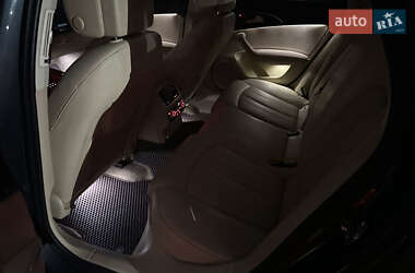 Седан Audi A6 2013 в 