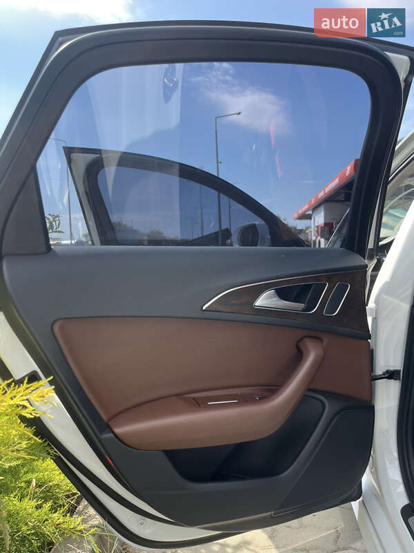 Седан Audi A6 2015 в Ужгороде