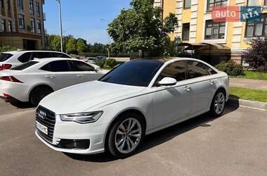 Седан Audi A6 2015 в 