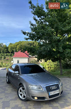 Седан Audi A6 2004 в 
