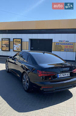 Седан Audi A6 2019 в 