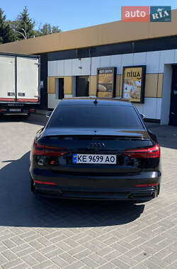 Седан Audi A6 2019 в 