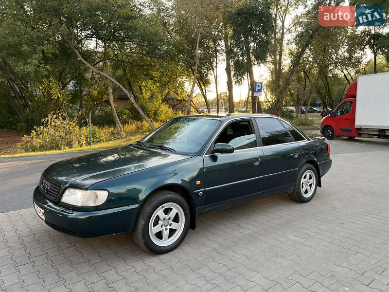Седан Audi A6 1997 в 