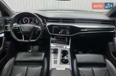 Седан Audi A6 2019 в 