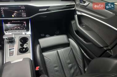 Седан Audi A6 2019 в 