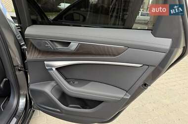 Седан Audi A6 2018 в 