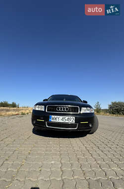 Седан Audi A6 2002 в 
