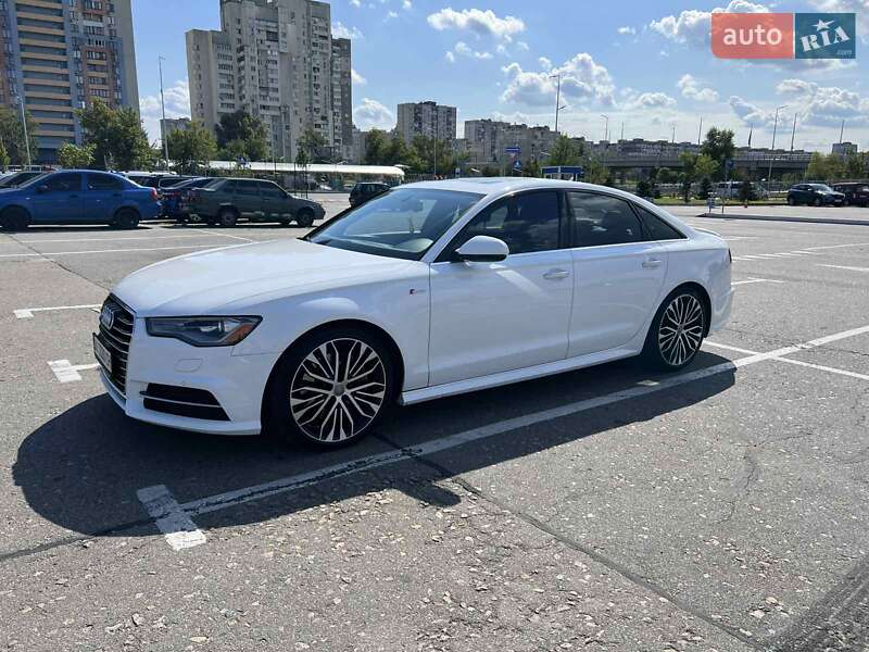 Седан Audi A6 2015 в Киеве
