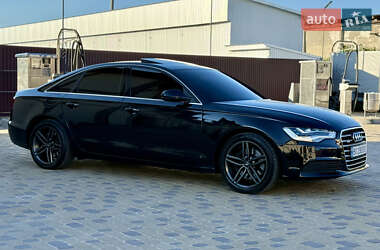Седан Audi A6 2013 в 