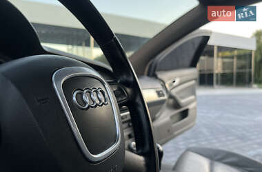 Седан Audi A6 2004 в 
