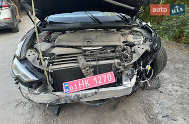 Седан Audi A6 2019 в 