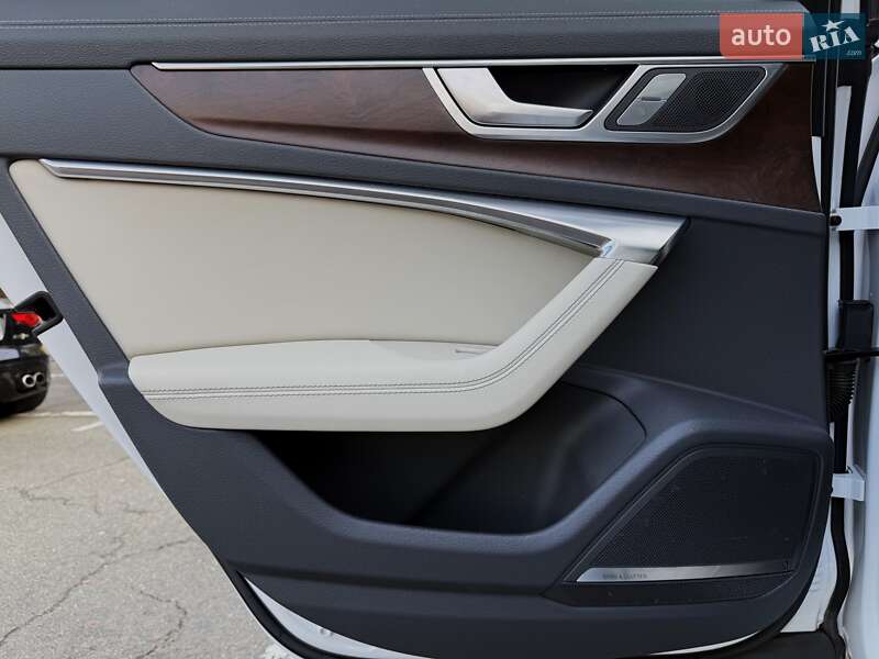Седан Audi A6 2019 в Києві
