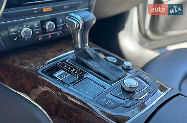Седан Audi A6 2013 в 