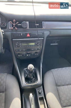 Универсал Audi A6 2003 в 