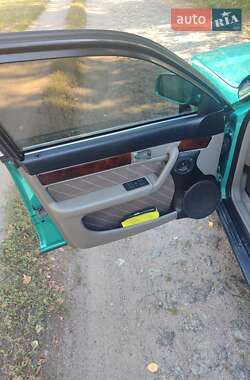 Седан Audi A6 1995 в 