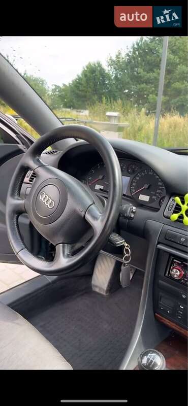 Седан Audi A6 2000 в Самборе