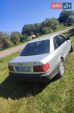 Седан Audi A6 1995 в 