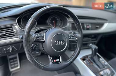 Седан Audi A6 2015 в 