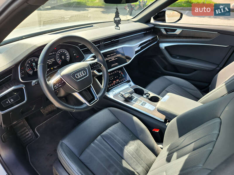 Седан Audi A6 2019 в Львове