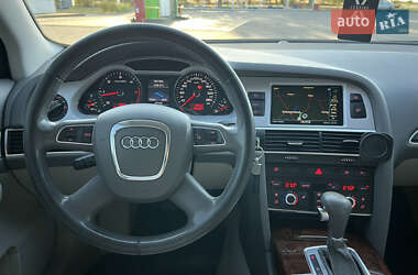 Седан Audi A6 2010 в 