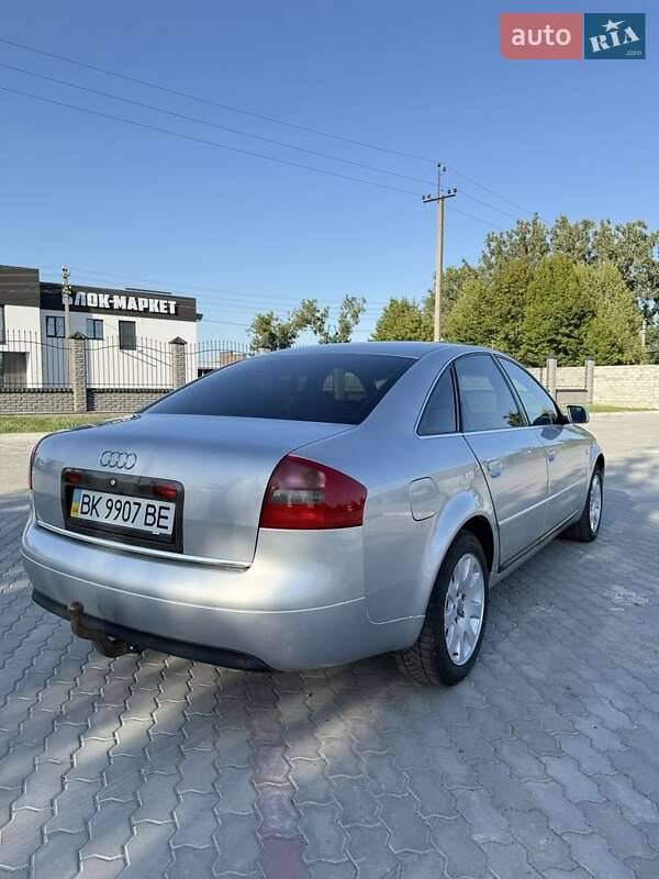 Седан Audi A6 2001 в Ровно