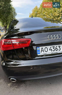 Седан Audi A6 2012 в 