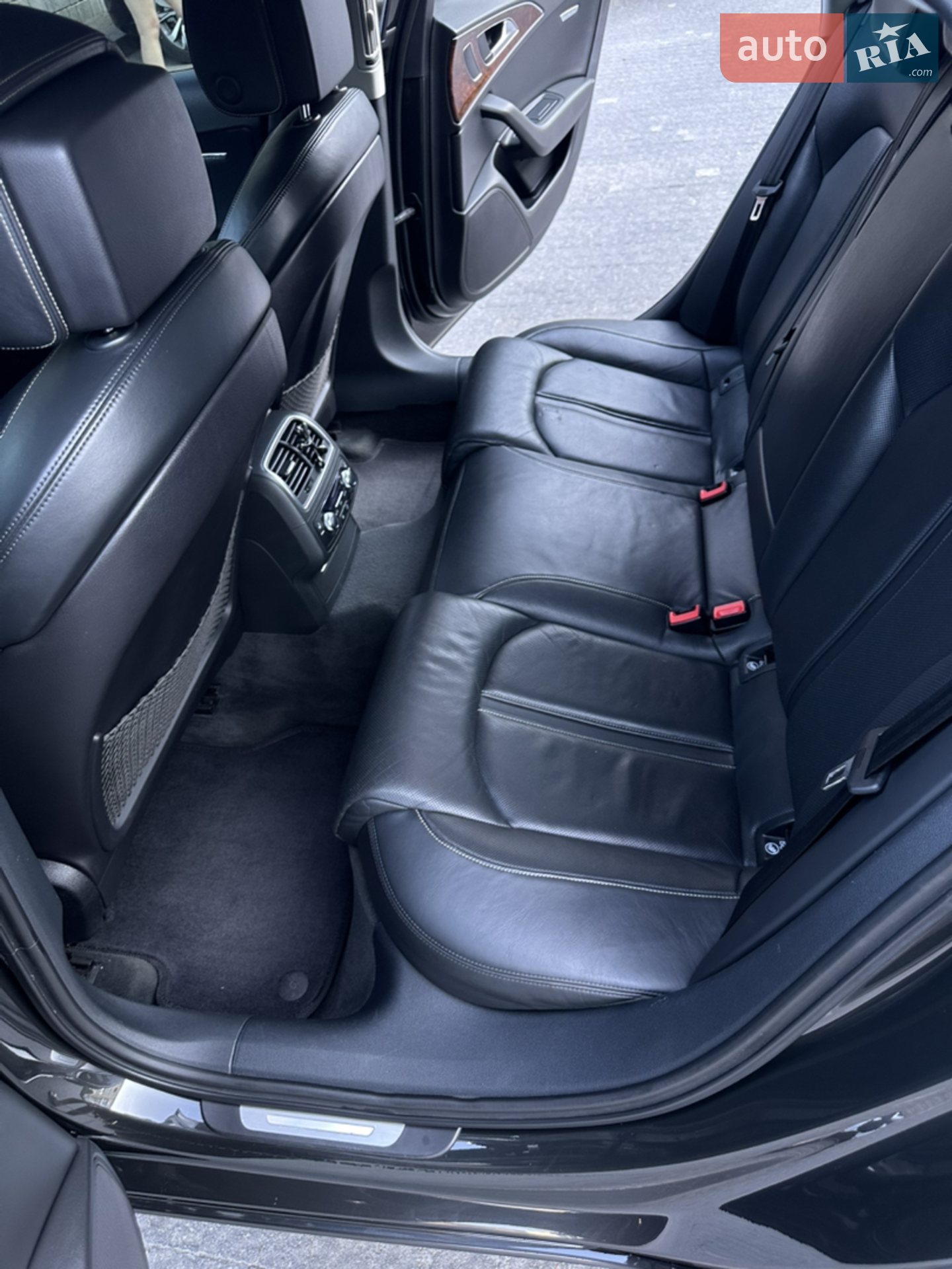 2011 Audi A6 - мініатюра 10