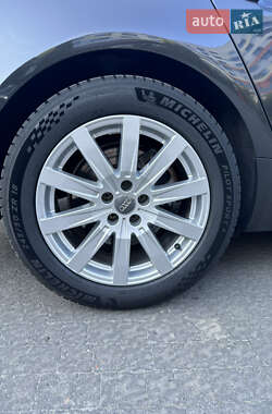 Седан Audi A6 2011 в 