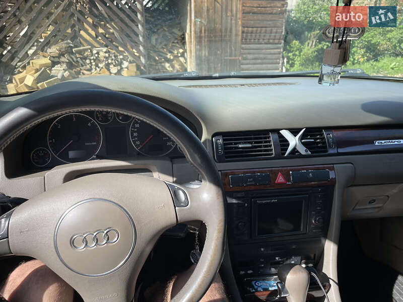 Универсал Audi A6 2003 в Славском