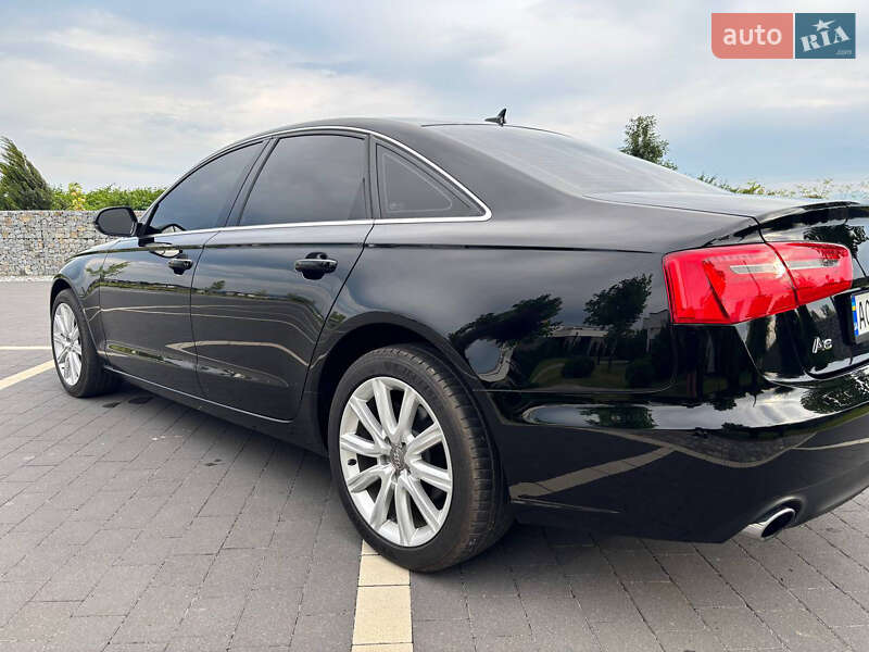 Седан Audi A6 2013 в Мукачево