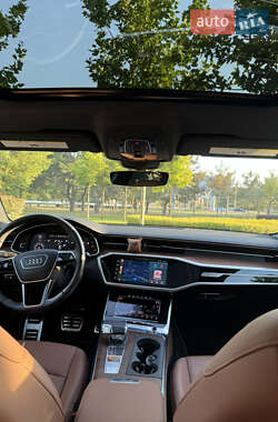 Седан Audi A6 2019 в 