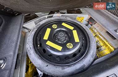 Седан Audi A6 2012 в 