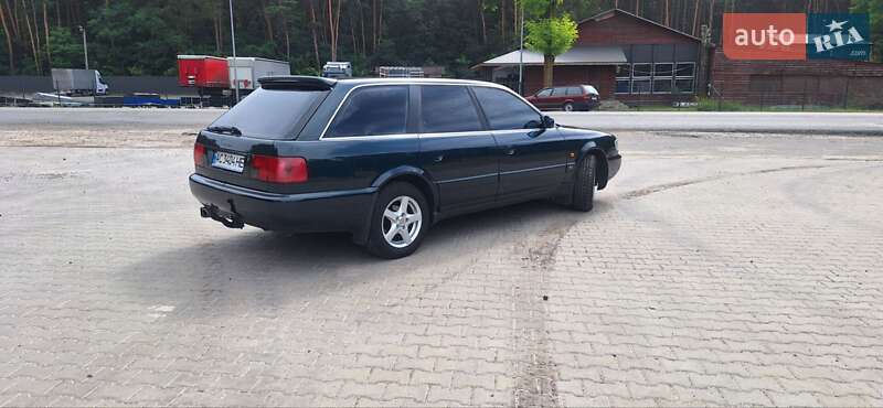 Универсал Audi A6 1996 в 