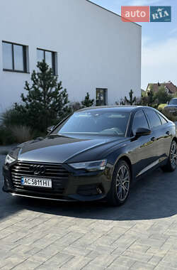Седан Audi A6 2021 в 